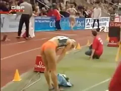 Cagna grasso spruzzato tutte le dita nonne tettone maiale con il suo sperma.