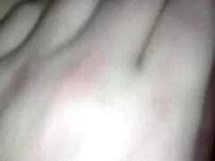 Il ragazzo persuase sua nonne zozze moglie a scopare il suo amico.