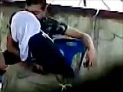 Ragazza bionda succhia nonne porche il cazzo
