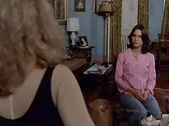 Avendo pagato allo specialista una somma rotonda, nonne porche italiane la ragazza si spogliò, si sdraiò sul tavolo e cominciò ad aspettare il massaggio erotico.
