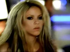 La xxx nonne porche bella Kessi Young prende la sua bocca e si fa scopare